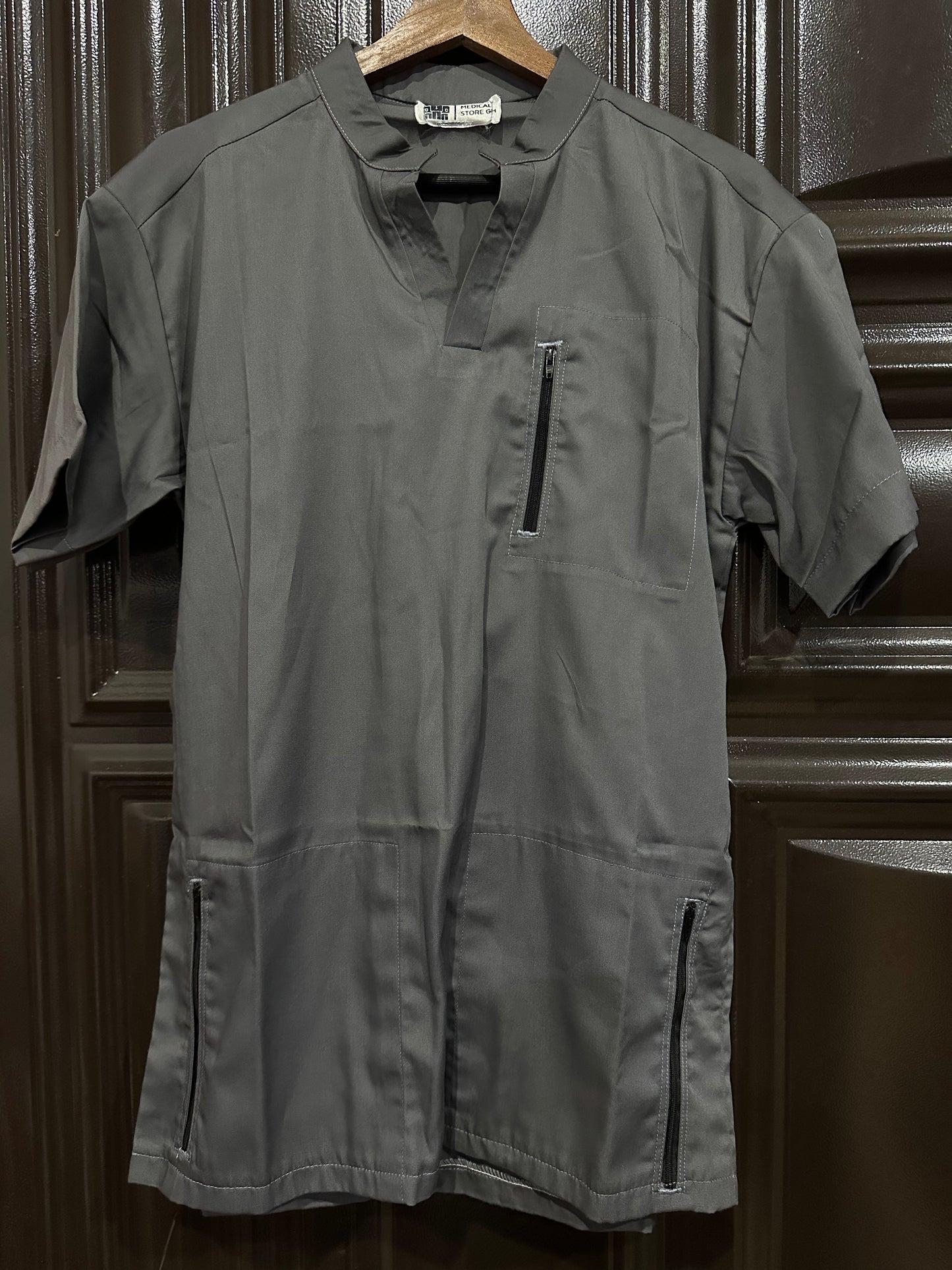 CLEARANCE - Scrub Top 041